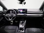 Volkswagen Golf 1.5 eTSI R-Line Edition 150 PK| Stoelverwarming | Stuurwielverwarming | Achteruitrijcamera | Parkeersensoren | APple Carplay Draadloos | Sfeerverlichting