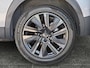 Peugeot 2008 GT Pack 1.2 Turbo 130pk EAT8 | ALCANTARA PAKKET | SCHUIF/KANTELDAK | 18" LM | 360° CAMERA | STOELVERW. | MASSAGE | ALL-SEASONBANDEN | NAVI | KEYLESS ENTRY |