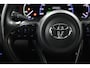 Toyota Yaris Cross 1.5 Hybrid Adventure | Apple Carplay/Android Auto | Tree planken | stuur, stoel, voorruit verwarming |