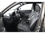 Toyota Yaris Cross 1.5 Hybrid Adventure | Apple Carplay/Android Auto | Tree planken | stuur, stoel, voorruit verwarming |