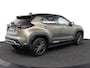 Toyota Yaris Cross 1.5 Hybrid Adventure | Apple Carplay/Android Auto | Tree planken | stuur, stoel, voorruit verwarming |
