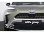 Toyota Yaris Cross 1.5 Hybrid Adventure | Apple Carplay/Android Auto | Tree planken | stuur, stoel, voorruit verwarming |