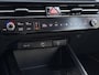 Kia Niro EV DynamicLine 64.8 kWh | Trekhaak | Achteruitrijcamera | Parkeersensoren | Cruise Control Adaptief | Keyless Entry | Navigatie | Apple Carplay | Android Auto | Lichtmetalen Velgen 17 inch
