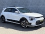 Kia Niro EV DynamicLine 64.8 kWh | Trekhaak | Achteruitrijcamera | Parkeersensoren | Cruise Control Adaptief | Keyless Entry | Navigatie | Apple Carplay | Android Auto | Lichtmetalen Velgen 17 inch