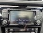 Nissan Qashqai 1.3 DIG-T Tekna Airco Cruise controle Lederbekleding Navigatiesysteem 360°camera Panoramadak Trekhaak 1300kg trekgewicht Stuurwielbediening Stoelverwarming