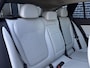 Mercedes-Benz C-klasse Estate 300 e AMG Line | Panoramadak | Stoelverwarming | Cruise Control Adaptief | MBUX Navigatie | Achteruitrijcamera | Parkeersensoren | LED Koplampen | Elektrische Achterklep | Plug-in Hybrid (PHEV)