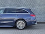 Mercedes-Benz C-klasse Estate 300 e AMG Line | Panoramadak | Stoelverwarming | Cruise Control Adaptief | MBUX Navigatie | Achteruitrijcamera | Parkeersensoren | LED Koplampen | Elektrische Achterklep | Plug-in Hybrid (PHEV)