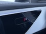 Mercedes-Benz C-klasse Estate 300 e AMG Line | Panoramadak | Stoelverwarming | Cruise Control Adaptief | MBUX Navigatie | Achteruitrijcamera | Parkeersensoren | LED Koplampen | Elektrische Achterklep | Plug-in Hybrid (PHEV)