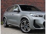 BMW X1 30e xDrive | M onderstel - Sportstoelen - Direct rijden!