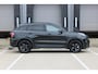 Lynk & Co 01 More | Panoramadak | Infinity Audiosysteem | 360 Graden Parkeercamera | Interieurverlichting | Keyless Entry | Elektrische Achterklep | Elektrisch Verstelbare Stoelen | Adaptieve Cruise Control | Highway Assist | Draadloos Apple CarPlay en Android Auto | Draadloze Telefoonlader