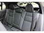 Lynk & Co 01 More | Panoramadak | Infinity Audiosysteem | 360 Graden Parkeercamera | Interieurverlichting | Keyless Entry | Elektrische Achterklep | Elektrisch Verstelbare Stoelen | Adaptieve Cruise Control | Highway Assist | Draadloos Apple CarPlay en Android Auto | Draadloze Telefoonlader
