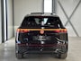 Volkswagen Tayron 1.5 eHybrid R-Line Edition 272pk | Groot scherm | Trekhaak | Pano | 360 camera | Black-style | Head-up | IQ-Light | Massage