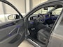 Volkswagen Tayron 1.5 eHybrid R-Line Edition 272pk | Groot scherm | Trekhaak | Pano | 360 camera | Black-style | Head-up | IQ-Light | Massage