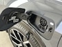 Volkswagen Tayron 1.5 eHybrid R-Line Edition 272pk | Groot scherm | Trekhaak | Pano | 360 camera | Black-style | Head-up | IQ-Light | Massage