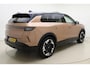 Opel Grandland Electric GS 73 kWh | AGR stoelen | Navigatie | Adaptieve cruise control | Rondom camera | Schuif-kanteldak | Matrix koplampen |