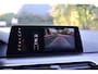 BMW 5-Serie M550i xDrive Executive M-Sport | Merino leder | 20" | Driving Assistent Plus | Comfort stoel met geheugen | Real-Time Traffic information | Zonnerolgordijnen achter | Stoelverwarming voor en achter | Etc.