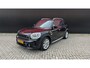 MINI Countryman 1.5 Cooper S E ALL4 Chili | Plug-in | Panorama Dak | Achteruitrij Camera | Stoelverwarming Voor | Navigatie | Cruise Control | Climate Control | Elektrische Achterklep | Dealer onderhouden | Panoramadak | Sportstoelen | Navigatie | Stoelverwarming| Achterbank in delen neerklapbaar | Airco (automatisch) | Centrale deurvergrendeling met afstandsbediening