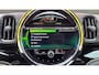 MINI Countryman 1.5 Cooper S E ALL4 Chili | Plug-in | Panorama Dak | Achteruitrij Camera | Stoelverwarming Voor | Navigatie | Cruise Control | Climate Control | Elektrische Achterklep | Dealer onderhouden | Panoramadak | Sportstoelen | Navigatie | Stoelverwarming| Achterbank in delen neerklapbaar | Airco (automatisch) | Centrale deurvergrendeling met afstandsbediening