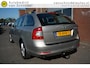 Skoda Octavia Combi 1.2 TSI Ambition Business Line TREKHAAK - PARKEERSENSOREN - CLIMATE CONTROL - CRUISE CONTROL - L.M. VELGEN - 4 ELEKTR RAMEN / SPIEGELS - BLUETOOTH