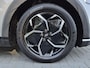 Hyundai Ioniq 5 Style 58 kWh / SOH 100% / Dealer onderhouden / Fabrieksgarantie tot 05-2028 / CCS snelladen / Trekgewicht 1600 kg / Stuur- & Stoelverwarming / Adaptief cruise control / Achteruitrijcamera / Adaptief cruise control / Keyless Entry/Start / Apple Carplay Android Auto /
