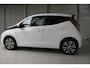 Toyota Aygo 1.0 VVT-i x-sport 5-drs | Airco | Camera | All Season banden