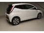 Toyota Aygo 1.0 VVT-i x-sport 5-drs | Airco | Camera | All Season banden