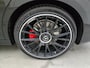Mercedes-Benz E-klasse AMG 53 4-Matic+ Night Edition | Premium Plus | AMG Nightpakket I & II | Rijassistentiepakket Plus | Stoelventilatie en verwarming voor | Head-up display | AMG Carbon interieur | Burmester 4D surround sound | Zwart nappa leer