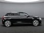 Volkswagen Polo 1.0 TSI Life Navigatie / Parkeersensoren / LMV 16 " / App-connect / LED verlichting / Carplay