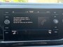 Volkswagen Polo 1.0 TSI Life Navigatie / Parkeersensoren / LMV 16 " / App-connect / LED verlichting / Carplay