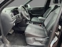 Volkswagen T-Roc 1.5 TSI 150pk DSG R-Line Business · Camera · Apple/Android Car Play · Stoelverwarming · Parkeerassistent · ACC · Draadloze Telefoonlader · Garantie t/m 12-04-2027 of 100.000
