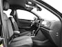 Volkswagen T-Roc 1.5 TSI 150pk DSG R-Line Business · Camera · Apple/Android Car Play · Stoelverwarming · Parkeerassistent · ACC · Draadloze Telefoonlader · Garantie t/m 12-04-2027 of 100.000