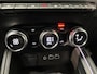 Renault Clio 1.6 E-Tech Full Hybrid 145 esprit Alpine | Bose Geluidsysteem | 360 Graden Camera | Blind spot detectie |