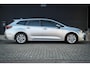 Toyota Corolla Touring Sports Hybrid 140 Active | CarPlay | ACC | Clima | Camera | Metallic | Navi | Dealer ond. |