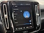 Volvo EX40 Single Motor Extended Range Plus 82 kWh | Trekhaak | Verwarmbare voorstoelen en stuurwiel | Premium audio by Harman Kardon | Premium audio by Harman Kardon | Adaptief cruise control