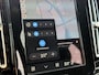 Volvo EX40 Single Motor Extended Range Plus 82 kWh | Trekhaak | Verwarmbare voorstoelen en stuurwiel | Premium audio by Harman Kardon | Premium audio by Harman Kardon | Adaptief cruise control