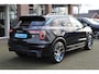 Lynk & Co 01 1.5 MY23! 6.6Kwh LADEN! ZWARTE-HEMEL ROLHOES MY23 360-CAMERA PANO/SCHUIF INFINITY DAB NAVI CARPLAY STOELVERWARMING ELEK.ACHTERKLEP 20"LMV