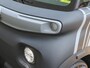Opel Rocks-e Base Tekno | Opbergvakken op dashboard | Opbergnetten in de deuren | Bluetooth | Wieldoppen
