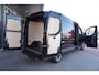 Renault Master E-Tech T35 L3H2 Advance long range 87 kWh 143PK Automaat Climate | Navi | Camera | trekhaak | Schuifdeur L + R | Betimmering