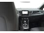 Renault Captur 1.6 E-Tech hybrid 145 SL Rive Gauche | Camera | Parkeersensoren | Navigatie | Apple Carplay