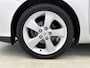 Toyota Auris 1.8 Full Hybrid Dynamic