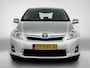 Toyota Auris 1.8 Full Hybrid Dynamic