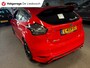 Ford Focus 1.5 Red Edition / navi / cruisecontrol / nieuwe motor / super nette staat