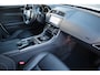 Jaguar XE 2.0 Portfolio R-Sport Automaat Panoramadak Leder Navigatie Camera Meridian audio. Etc.