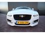 Jaguar XE 2.0 Portfolio R-Sport Automaat Panoramadak Leder Navigatie Camera Meridian audio. Etc.