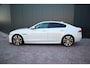 Jaguar XE 2.0 Portfolio R-Sport Automaat Panoramadak Leder Navigatie Camera Meridian audio. Etc.