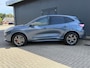 Ford Kuga 2.5 PHEV ST-Line X / Panorama schuifdak / 1.500 kg trekgewicht / Parkeer assistent / Navi / B&O audio / Apple Carplay Android / Stuur-, stoel- en achterbankverwarming / Elektr. stoel & klep / 18" LM wielen /