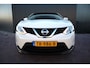 Nissan Qashqai 1.2 Connect Edition Automaat Navigatie Camera Stoelverwarming Trekhaak. Etc.