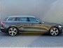 Volvo V60 2.0 T6 Recharge AWD R-Design ELEK. TREKHAAK | LEER | ADAPTIVE CRUISE | STOELVERW. | CAMERA | EXTRA SET WINTERWIELEN + VELG | MEMORY |
