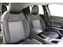 Jeep Avenger Summit 54 kWh | Navigatie | LED projector koplampen | Elektrische achterklep | 18'' lichtmetalen velgen | Camera | Stoelverwarming | Snel leverbaar!