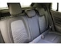Jeep Avenger Summit 54 kWh | Navigatie | LED projector koplampen | Elektrische achterklep | 18'' lichtmetalen velgen | Camera | Stoelverwarming | Snel leverbaar!